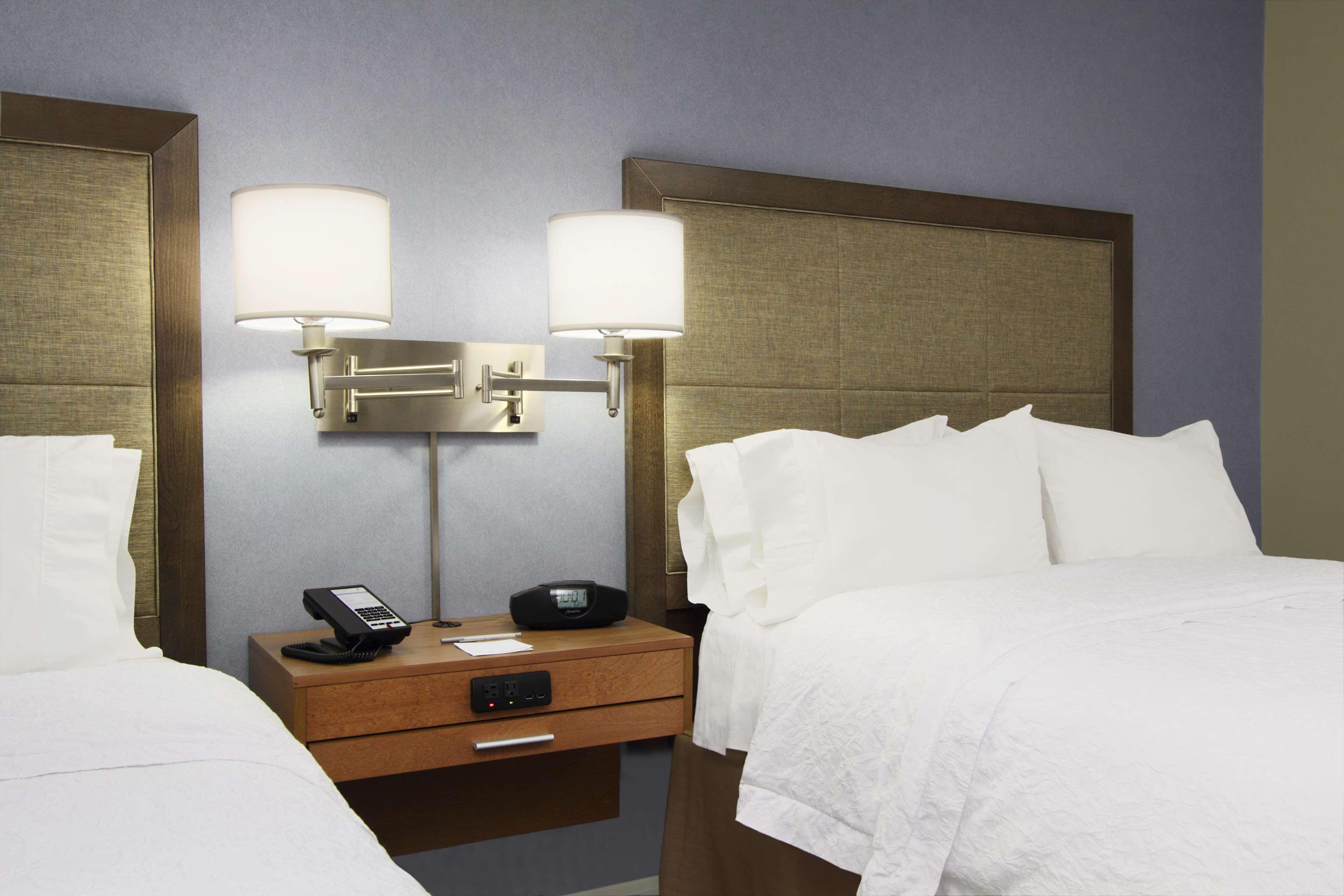 Hampton By Hilton Austin South - I-35 & Ben White Hotel Eksteriør billede