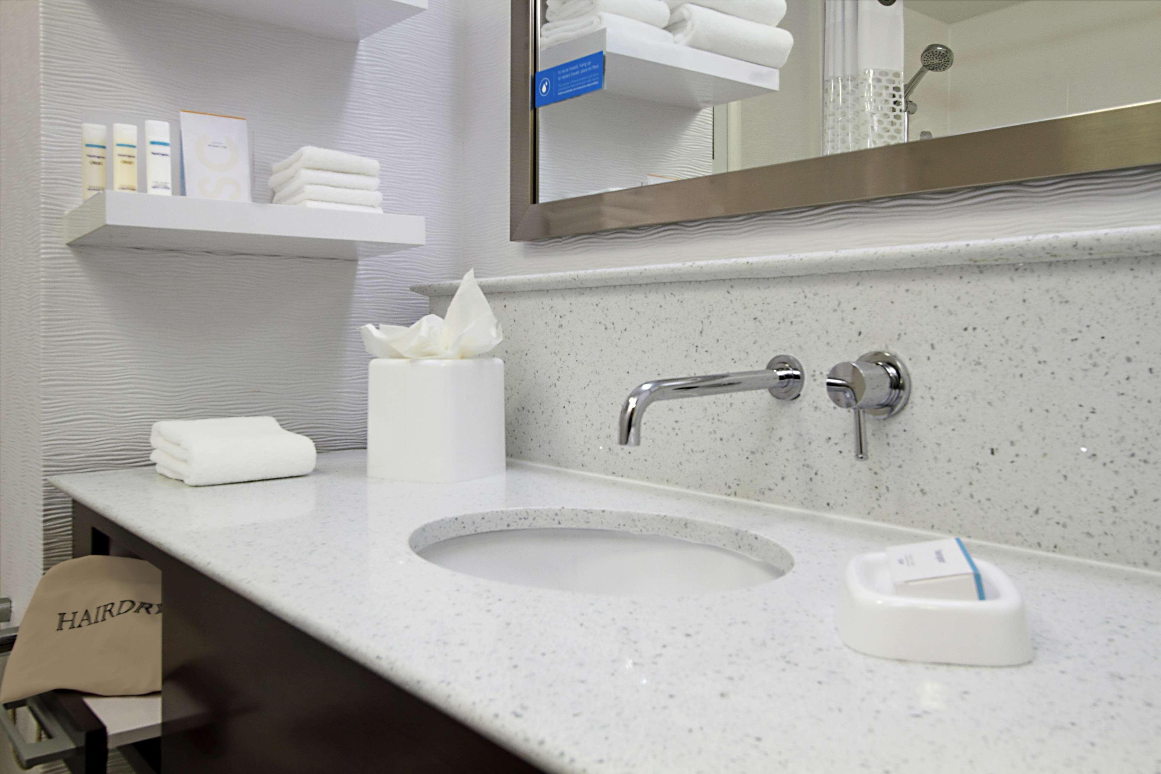 Hampton By Hilton Austin South - I-35 & Ben White Hotel Eksteriør billede
