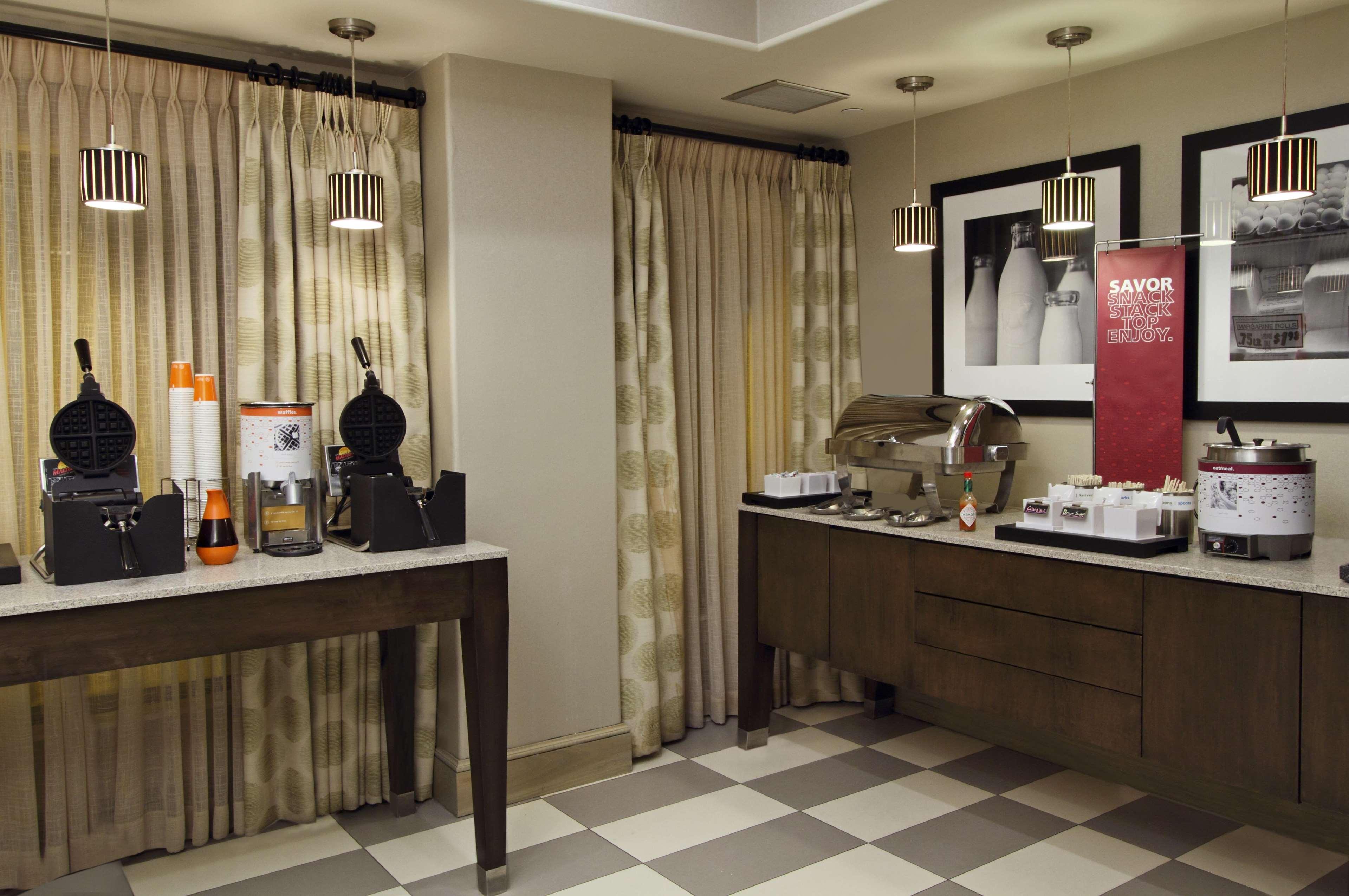 Hampton By Hilton Austin South - I-35 & Ben White Hotel Eksteriør billede